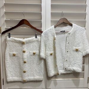 Balmain White Textured Jacket and Skirt Set